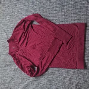 Lululemon Restless half zip